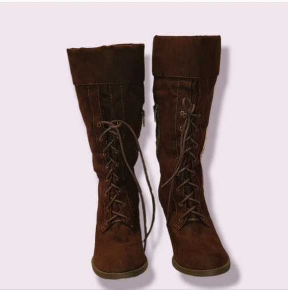 Brown Suede Women's Boots - Picture 3 of 8